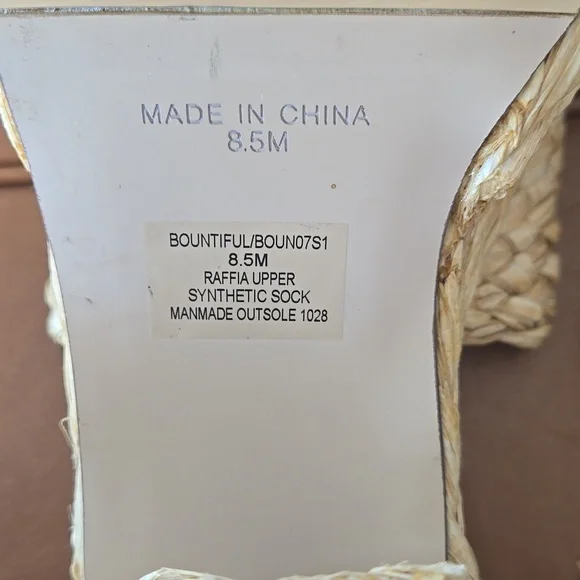 STEVE MADDEN RAFFIA PLATFORM SLIDE SANDALS - Picture 4 of 6